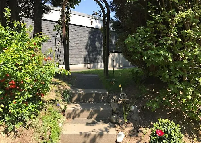 Schoene Und Grosse Ferien Und Monteur * Remscheid