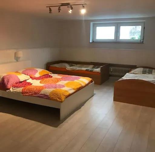 Schoene Und Grosse Ferien Und Monteur